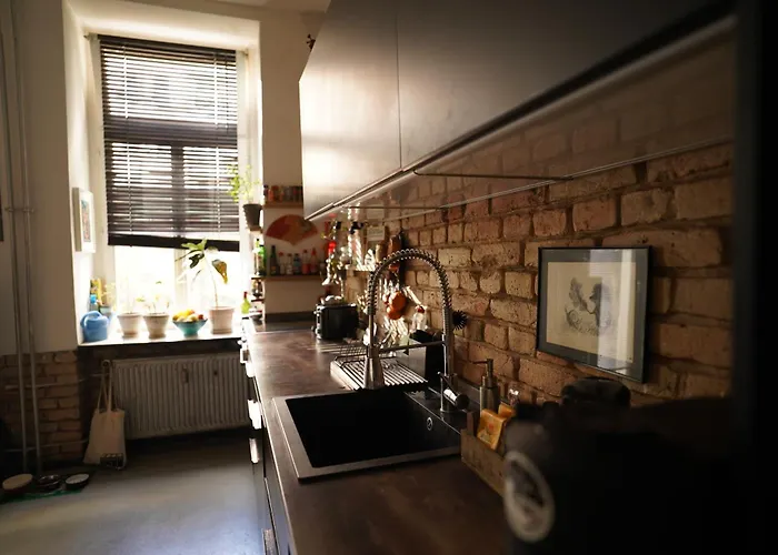 Cozy And Quiet Loft With Private Garden In A Lively Neighbourhood Berlin