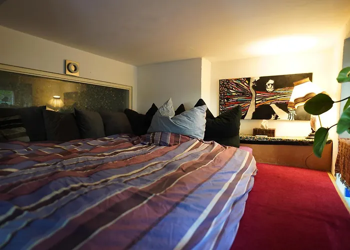 Lägenhet Cozy And Quiet Loft With Private Garden In A Lively Neighbourhood Berlin